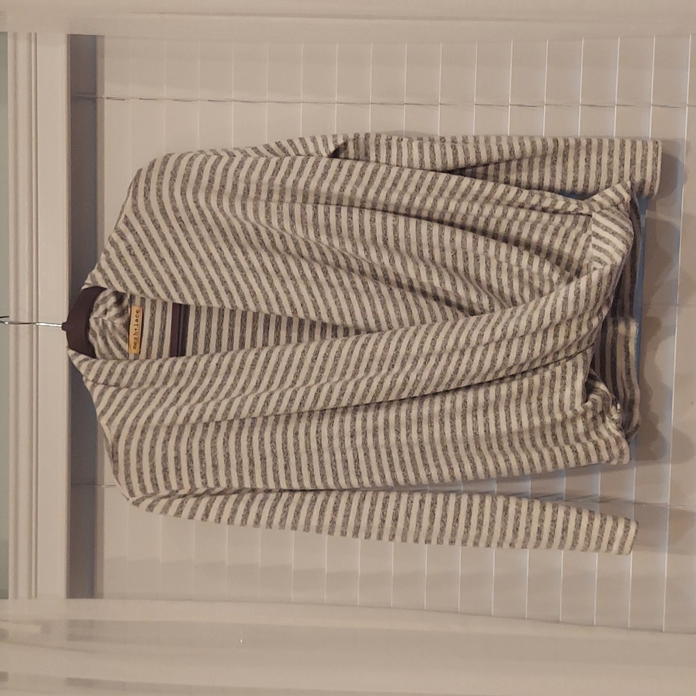 Gray and white striped open front sweater, size small